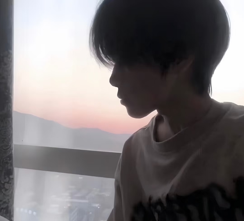 清茶的第一张照片--安徽男同性恋服务网